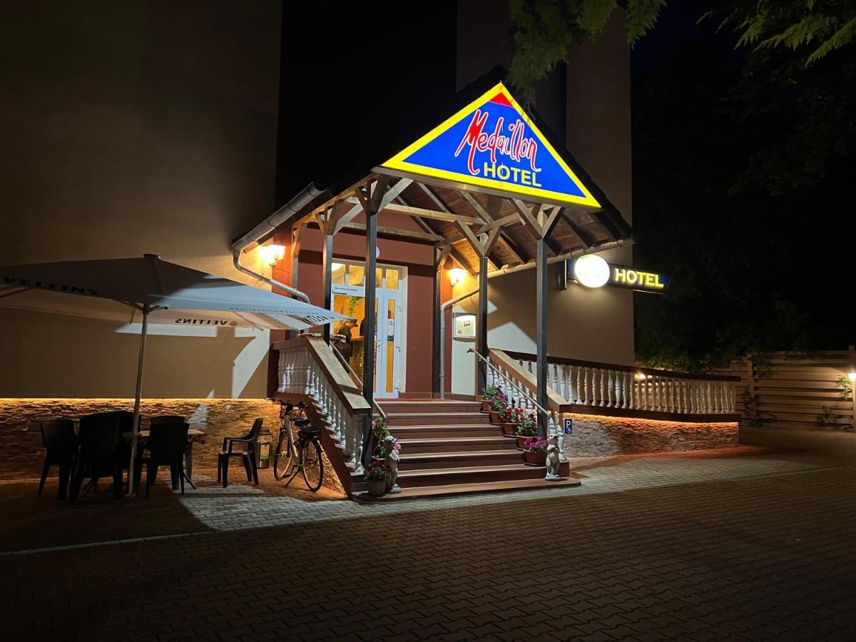 Hotel Medaillon 마그데부르크 외부 사진