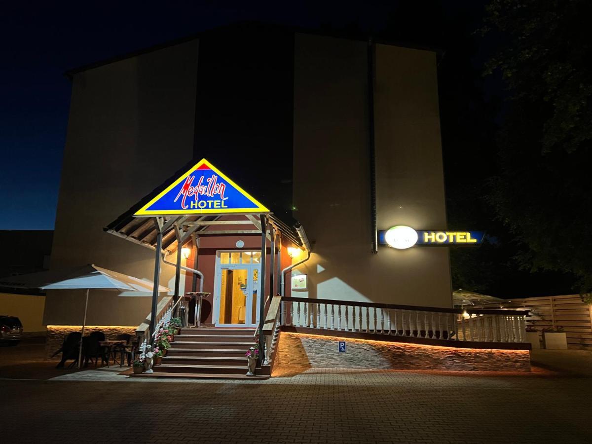 Hotel Medaillon 마그데부르크 외부 사진